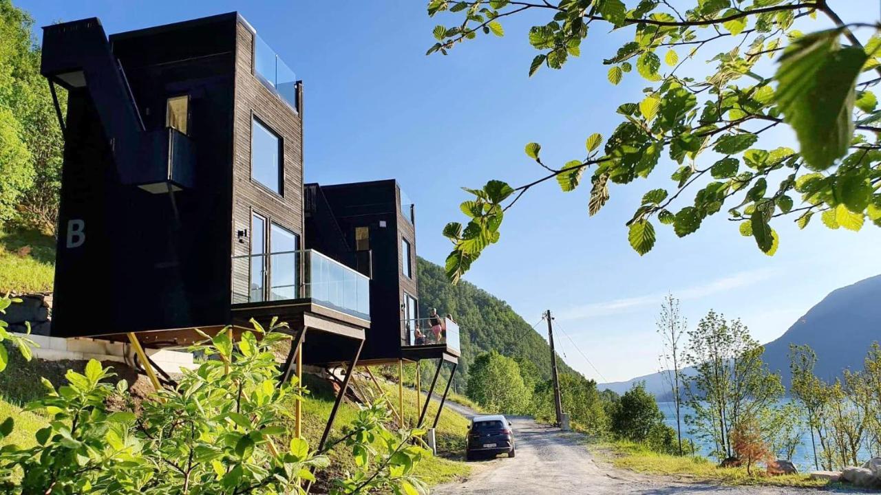 Mikrohyttene I Akrafjorden Etnesjoen Eksteriør billede